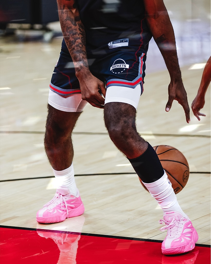 持球推进与 持球推进与