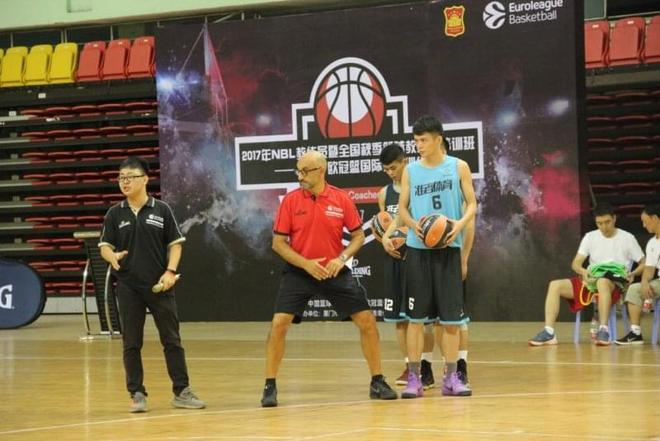 的正面碰撞 的正面碰撞