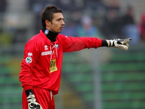 步行者对阵凯尔特人前瞻解析：布朗出战存疑，步行者状态回暖誓夺三连胜